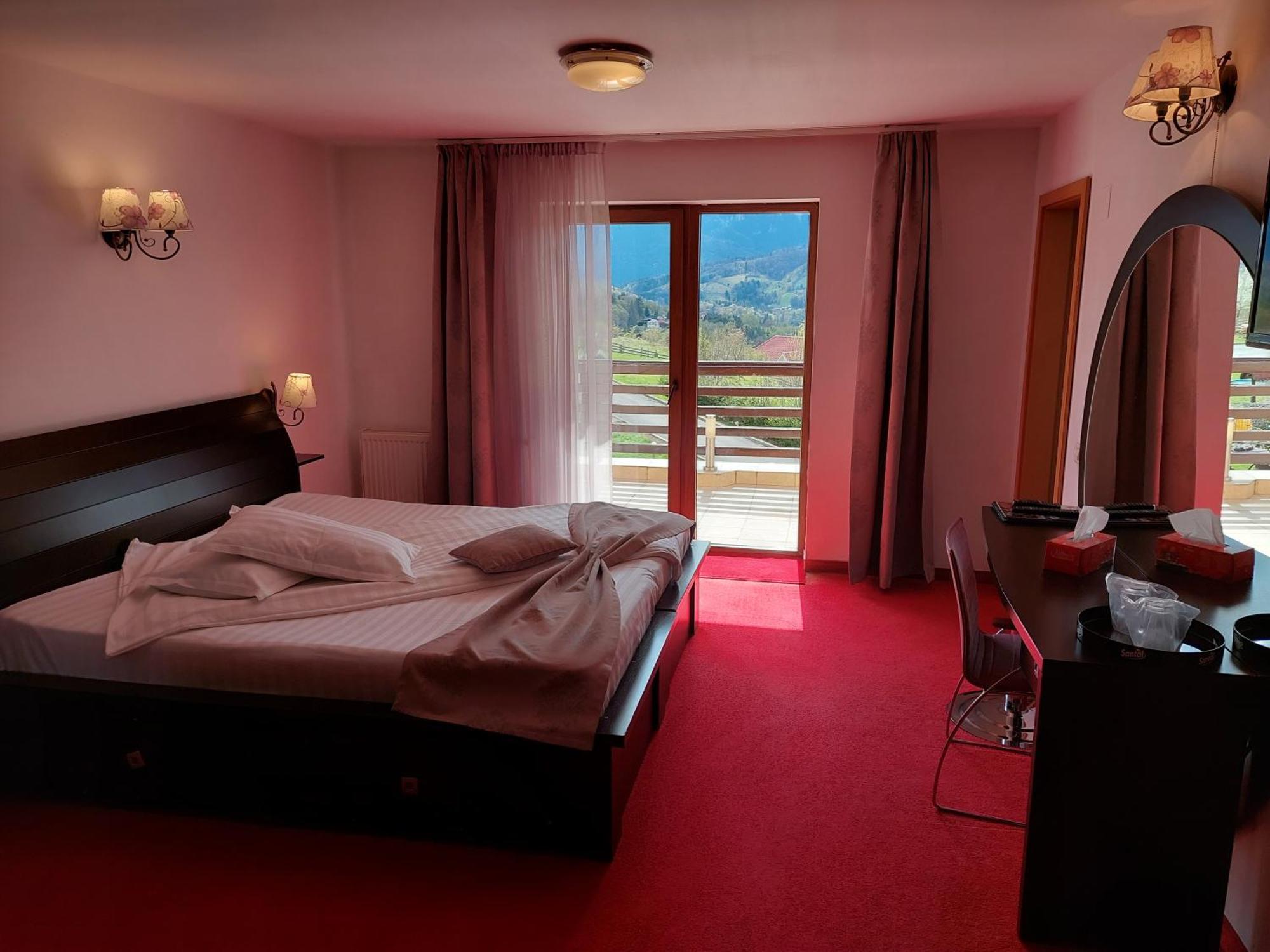 Pension Chalet Poiana Marului Ranch 外观 照片